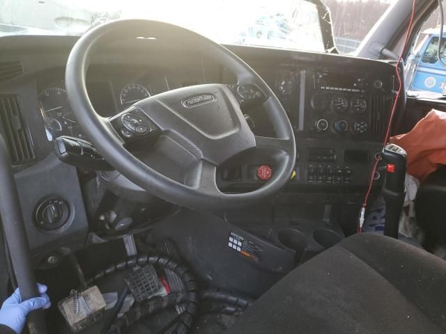 2023 Freightliner Cascadia 126 Semi Truck