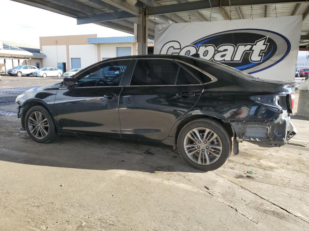 2017 Toyota Camry le