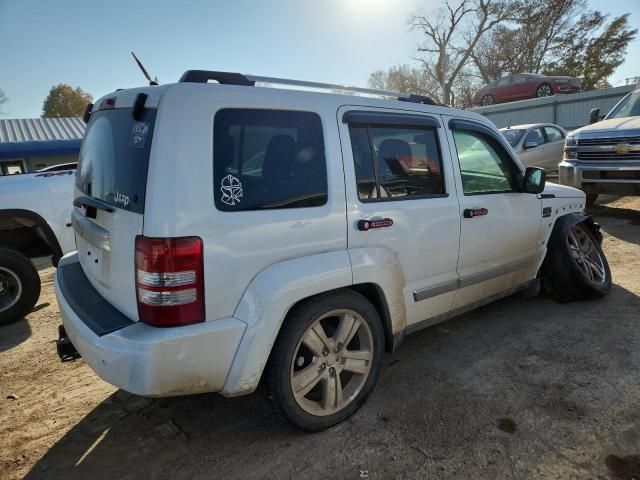 2012 Jeep Liberty jet
