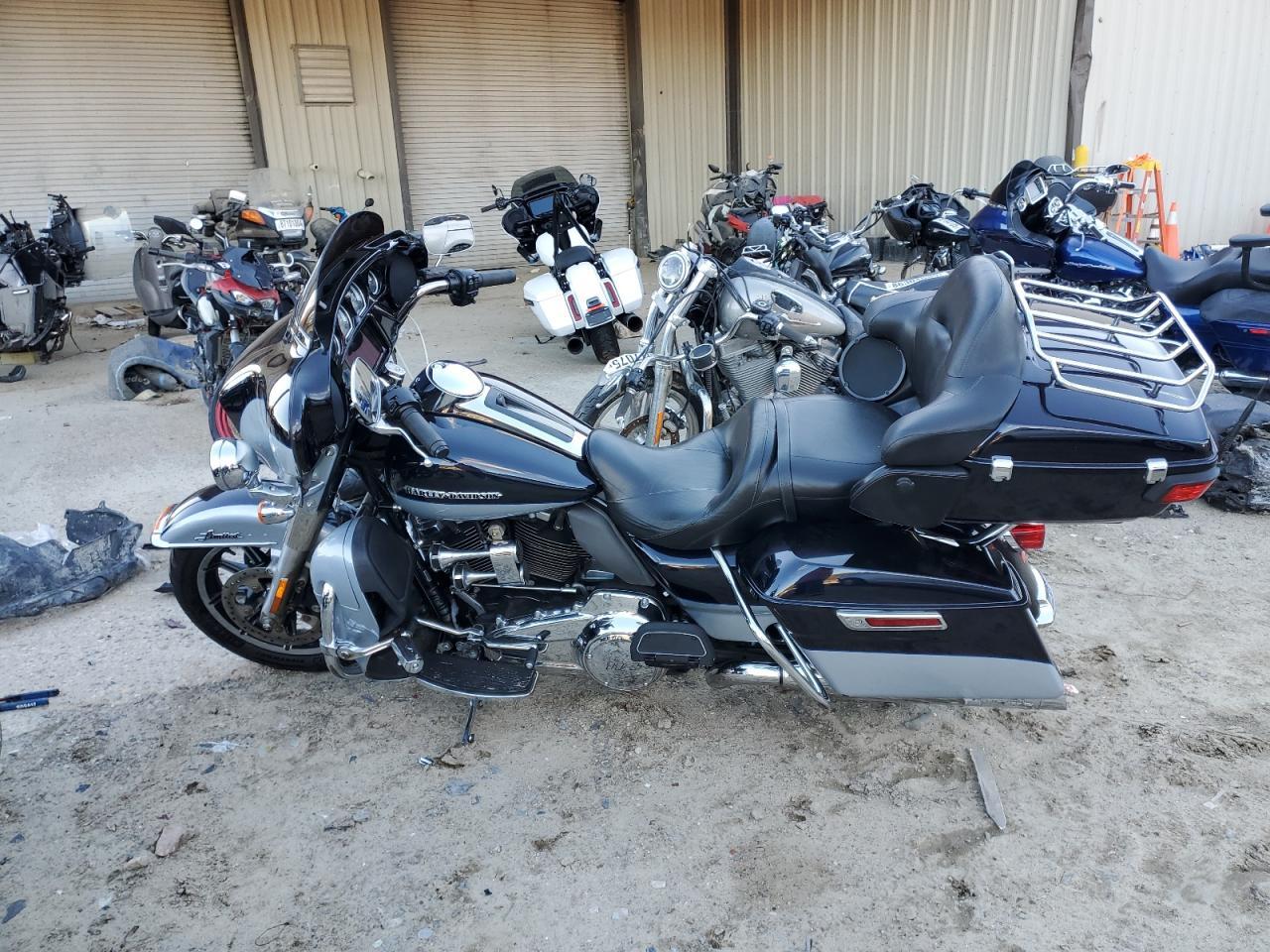 2019 Harley-Davidson Flhtk