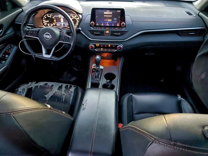 2020 Nissan Altima sr