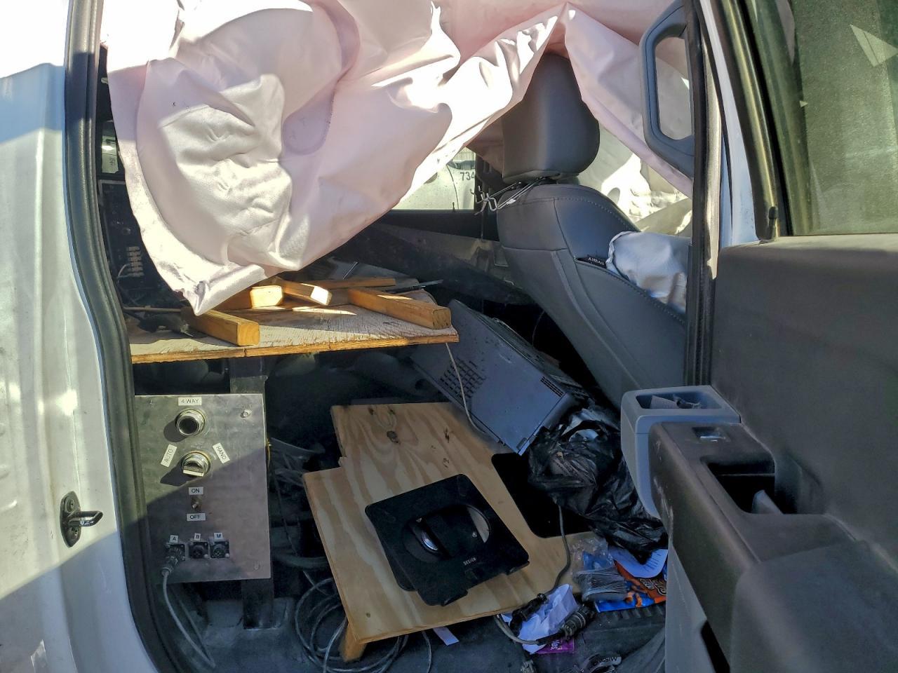 2023 Ford F550 Super Duty Truck Cab AND Chassis
