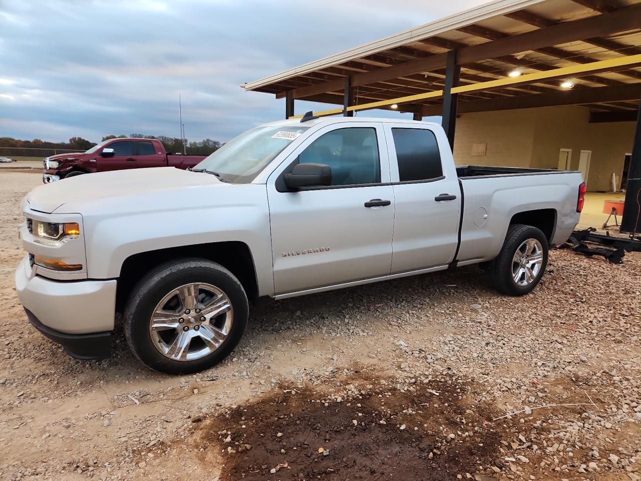 2019 Chevrolet Silverado ld C1500 Custom