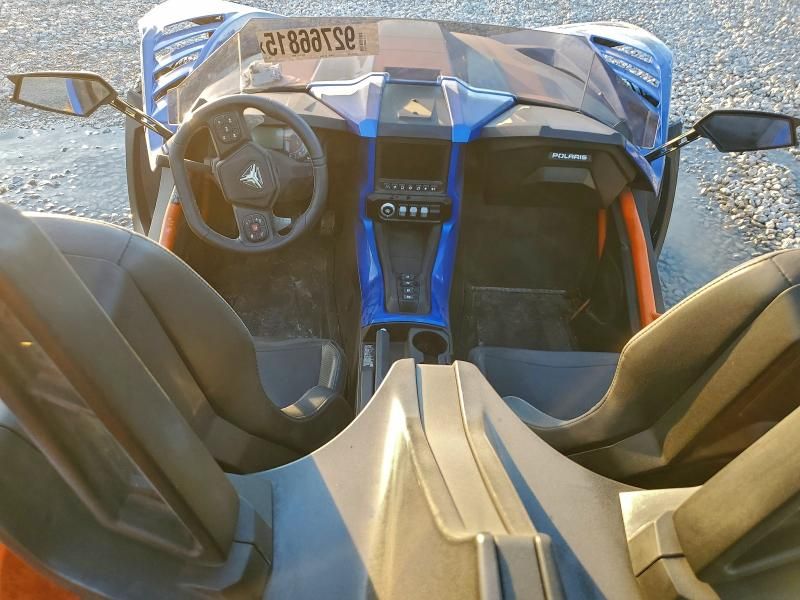 2024 Polaris Slingshot r