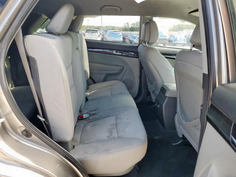 2011 KIA Sorento lx