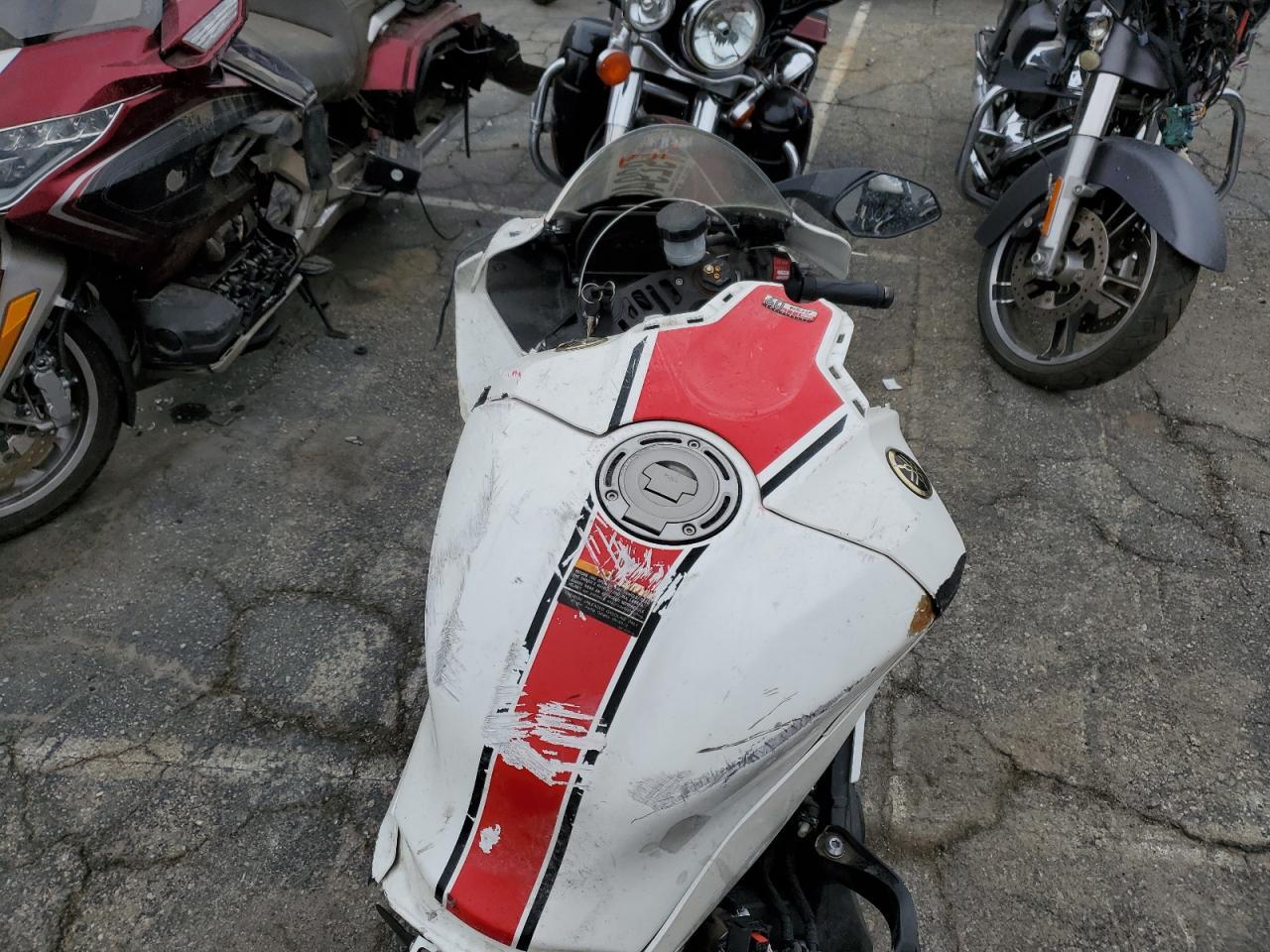 2022 Yamaha YZFR1