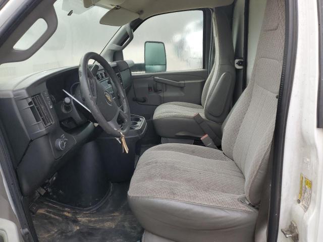 2017 Chevrolet Express G3500 BOX Truck