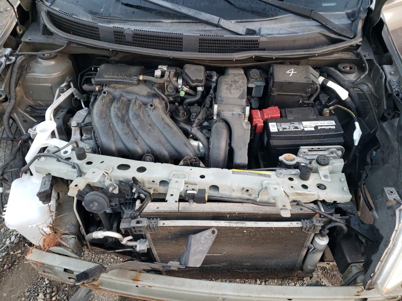 2012 Nissan Versa s