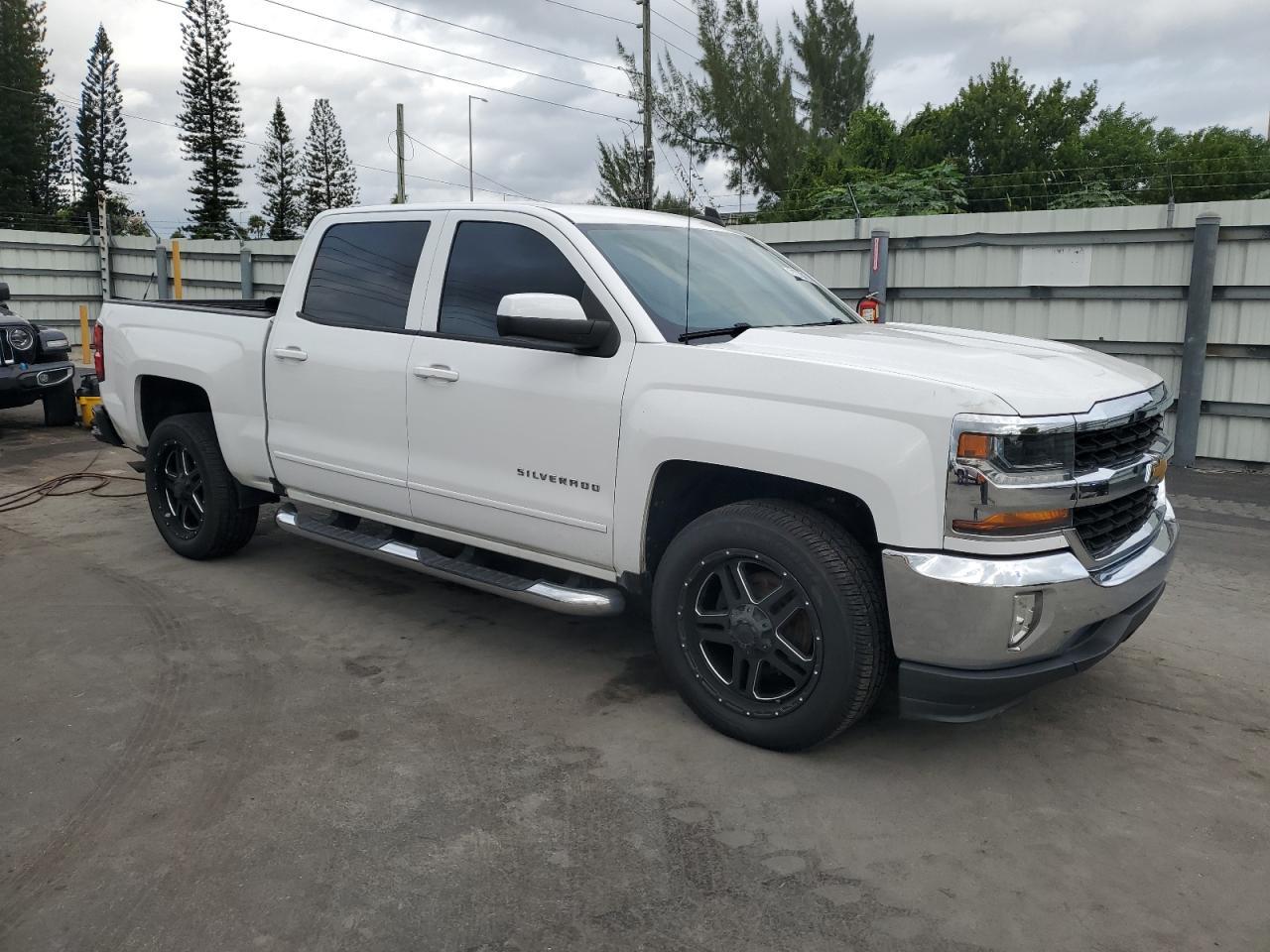 2018 Chevrolet Silverado C1500 lt