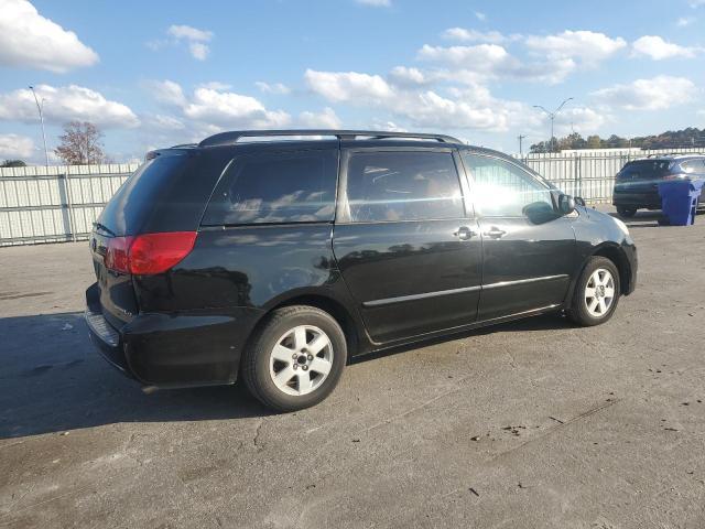 2008 Toyota Sienna ce 7-passenger
