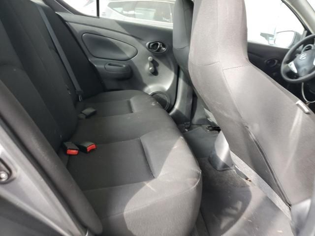 2016 Nissan Versa s