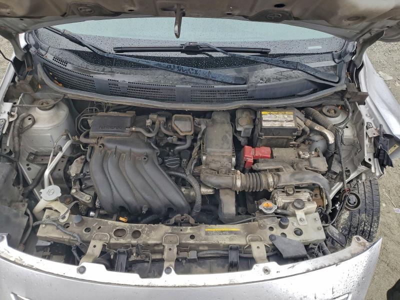 2013 Nissan Versa 1.6 s