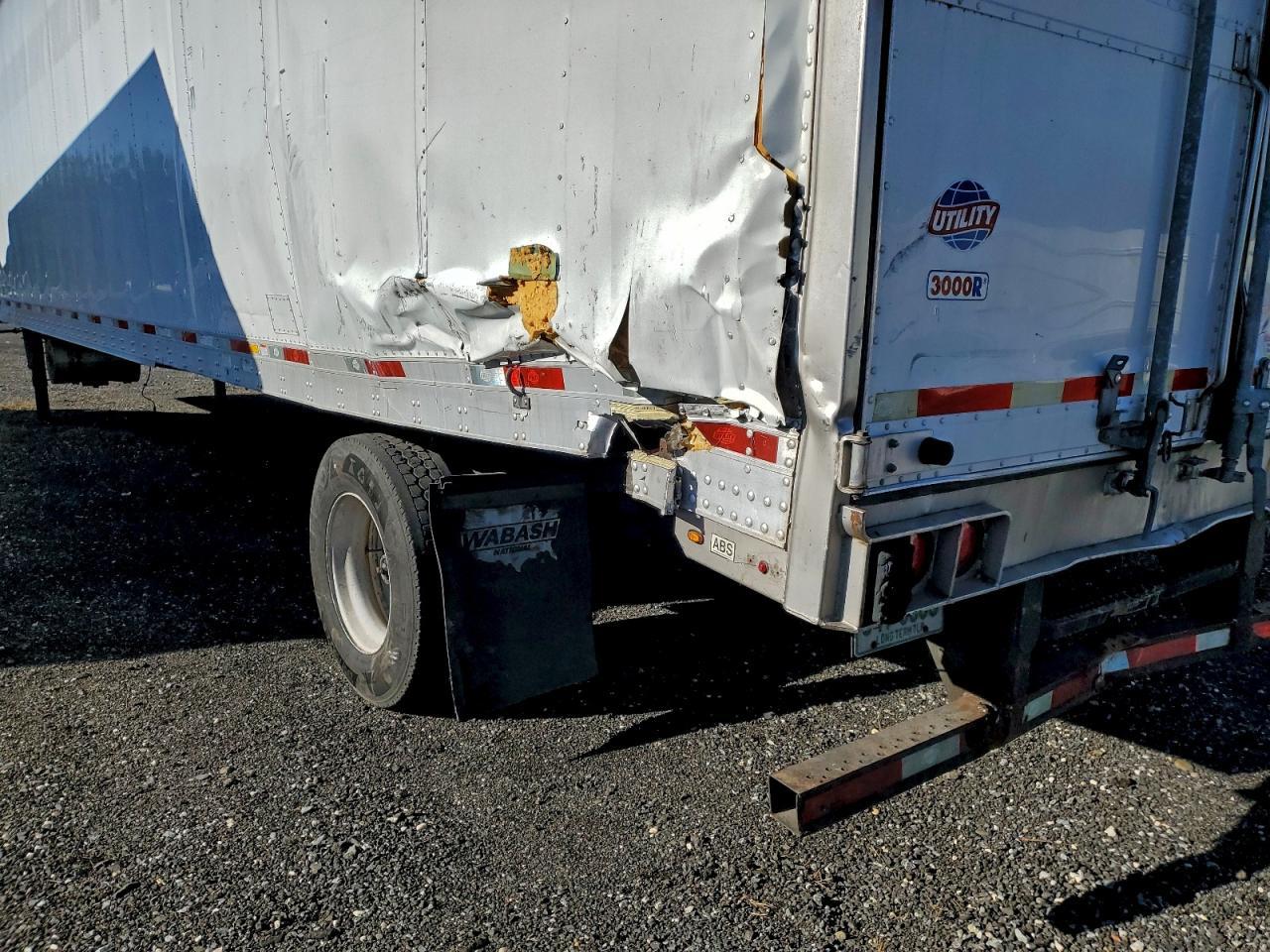 2017 Utility VS2RA Refrigerated Van Trailer