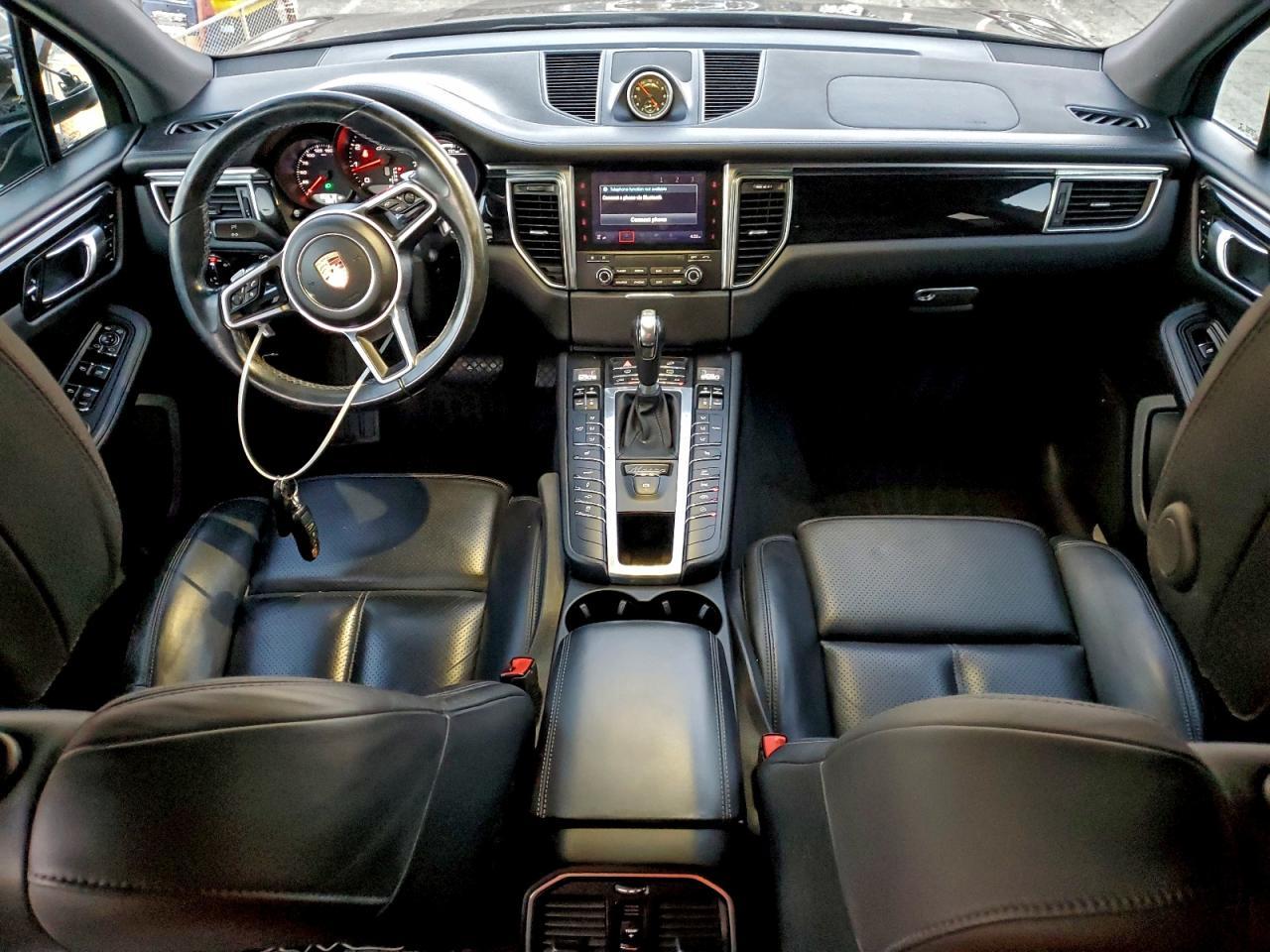2017 Porsche Macan gts