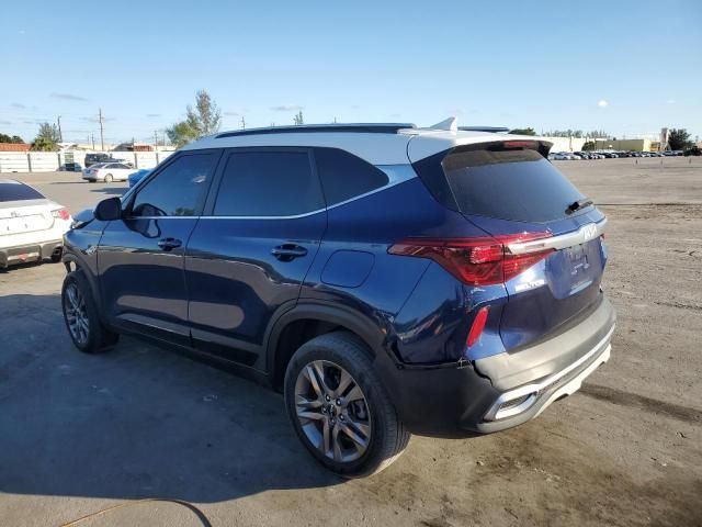 2023 KIA Seltos s