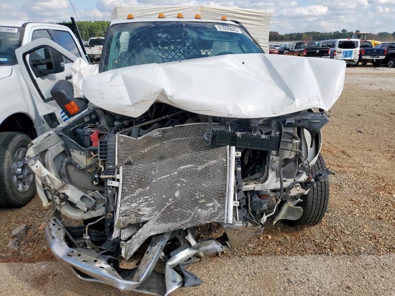2016 Ford F350 Super Duty Flatbed Truck