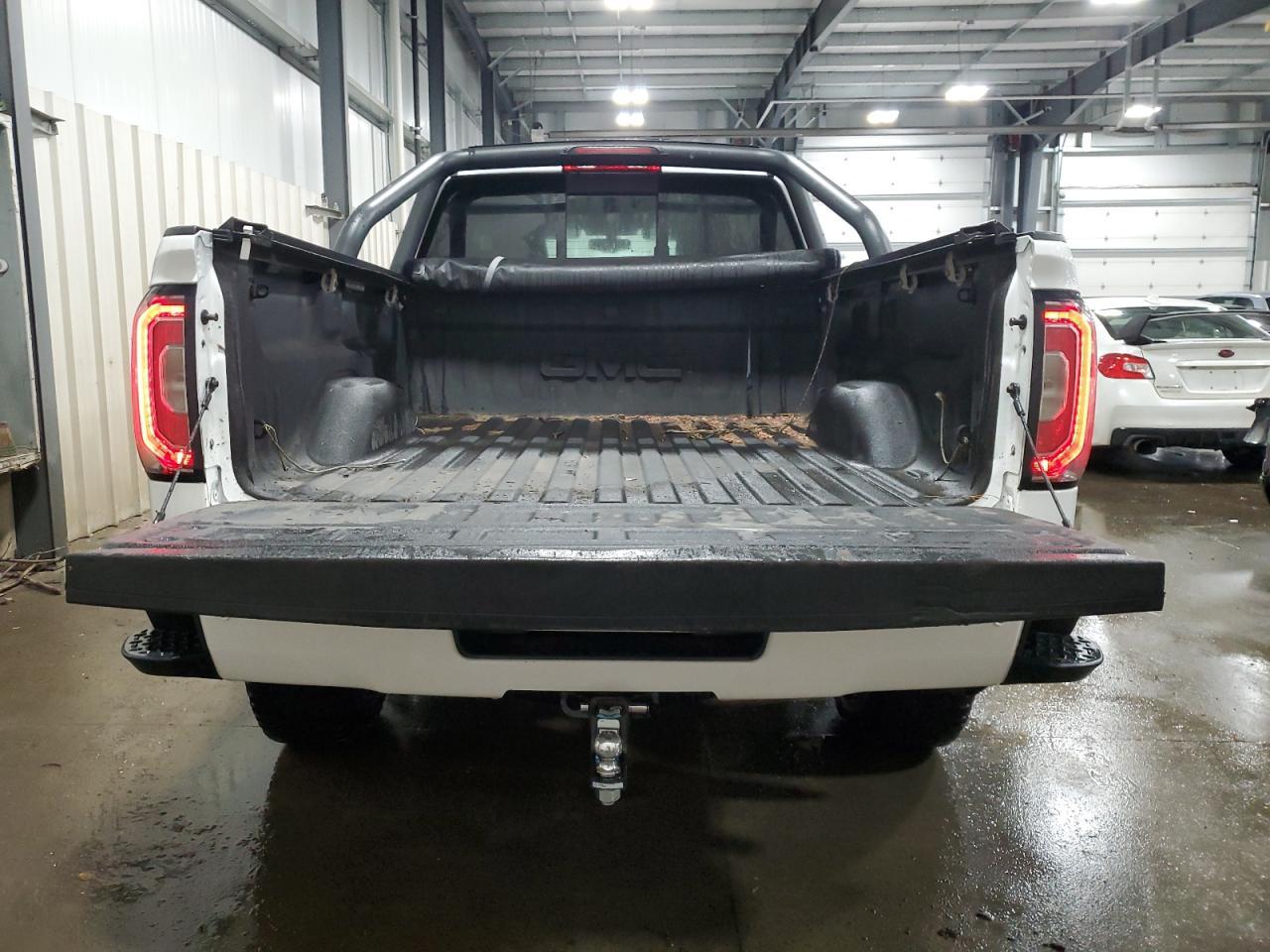 2017 GMC Sierra K1500 slt