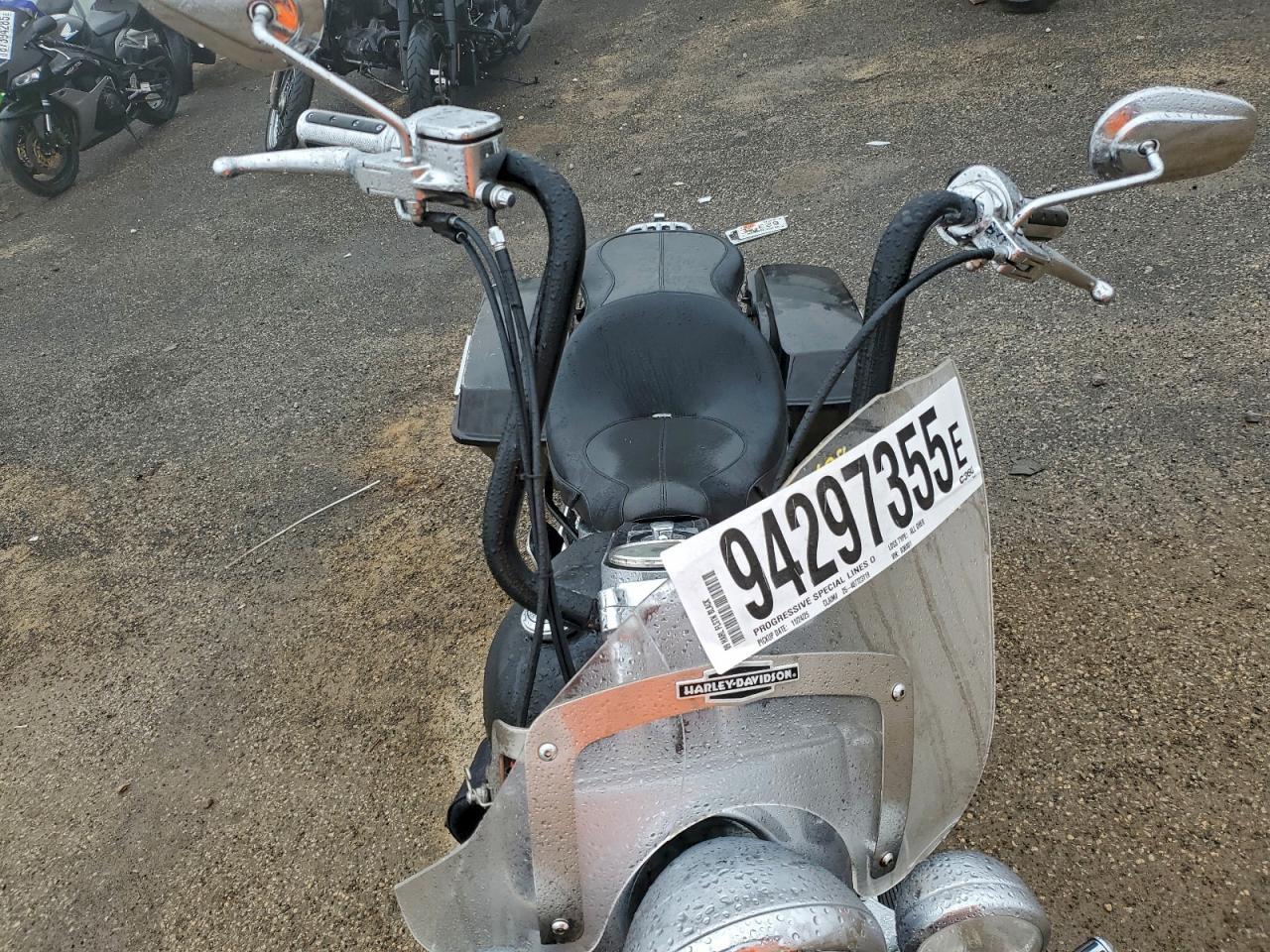 2009 Harley-Davidson Flstn