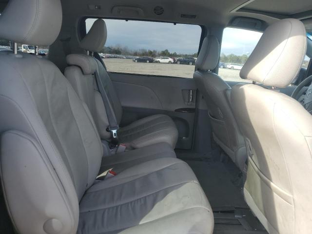 2014 Toyota Sienna xle