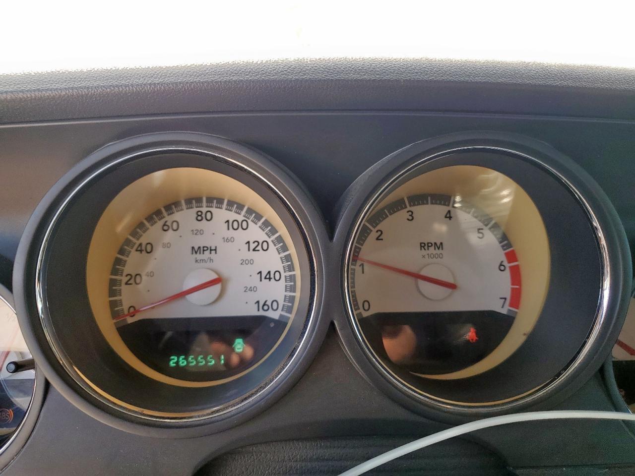 2010 Dodge Challenger r