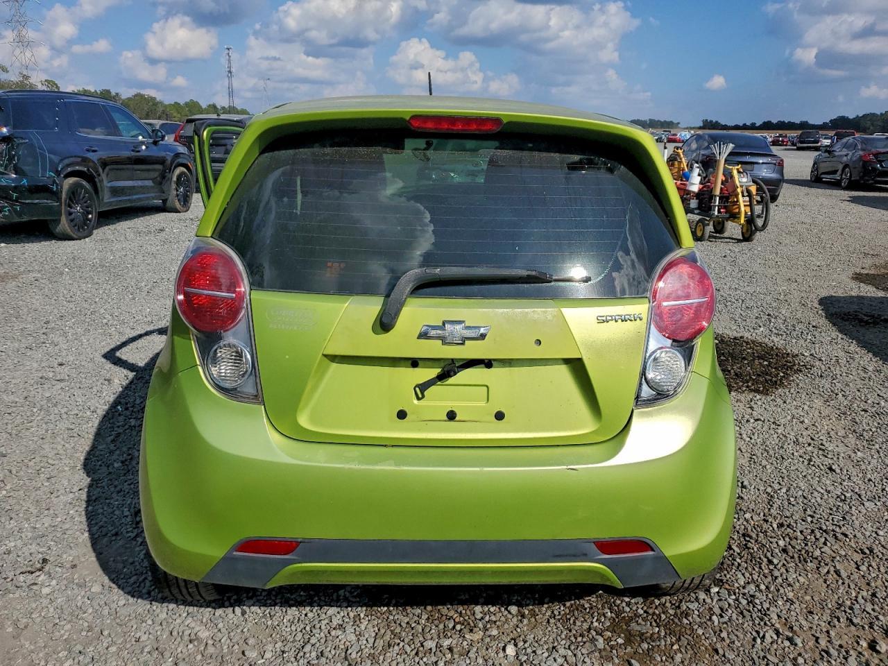 2013 Chevrolet Spark 1LT