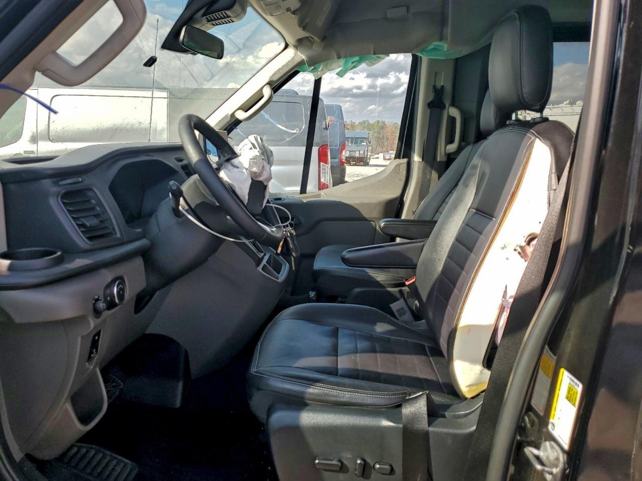 2022 Ford Transit T-350