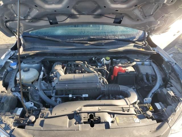 2024 Ford Escape st Line