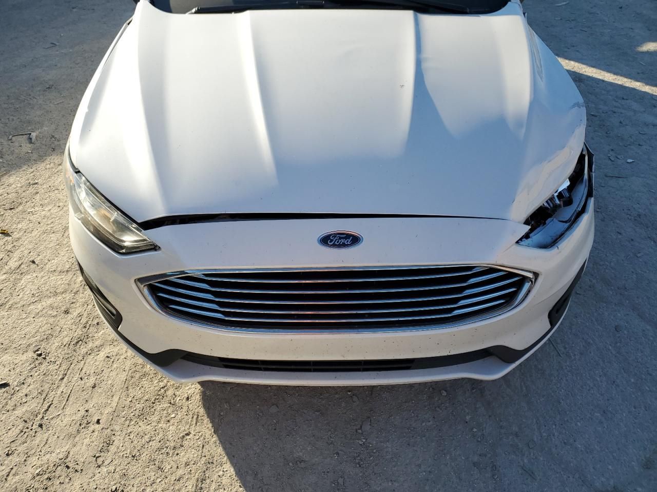 2020 Ford Fusion se