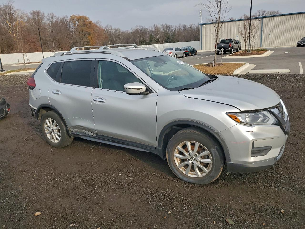 2020 Nissan Rogue s