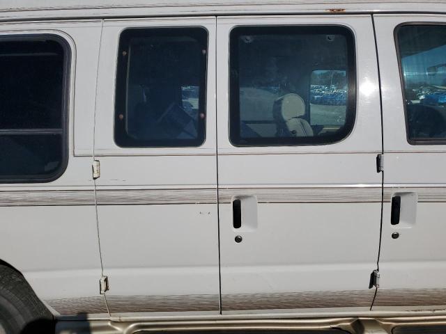 2002 Ford Econoline E150 van