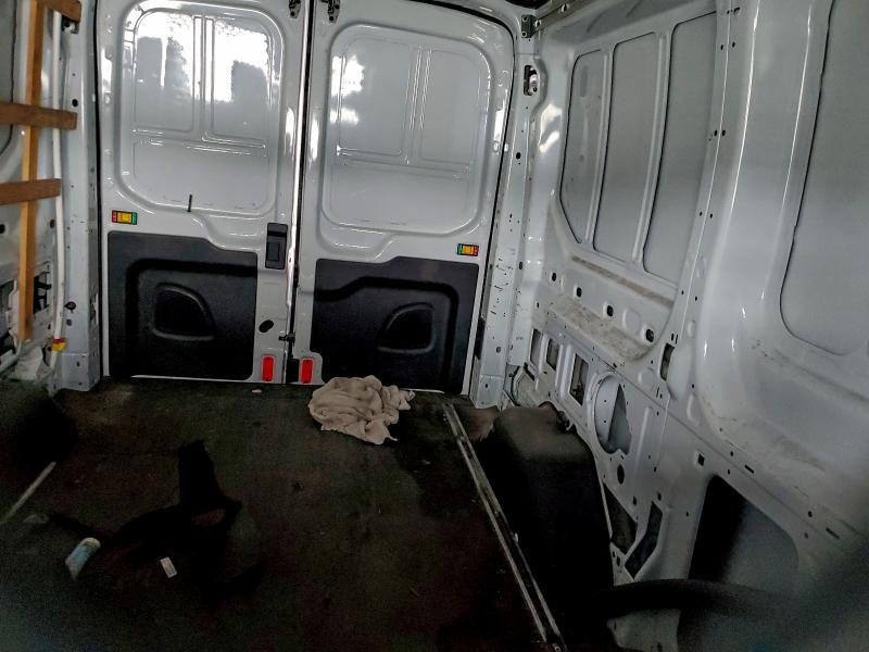 2018 Ford Transit 250 Delivery van