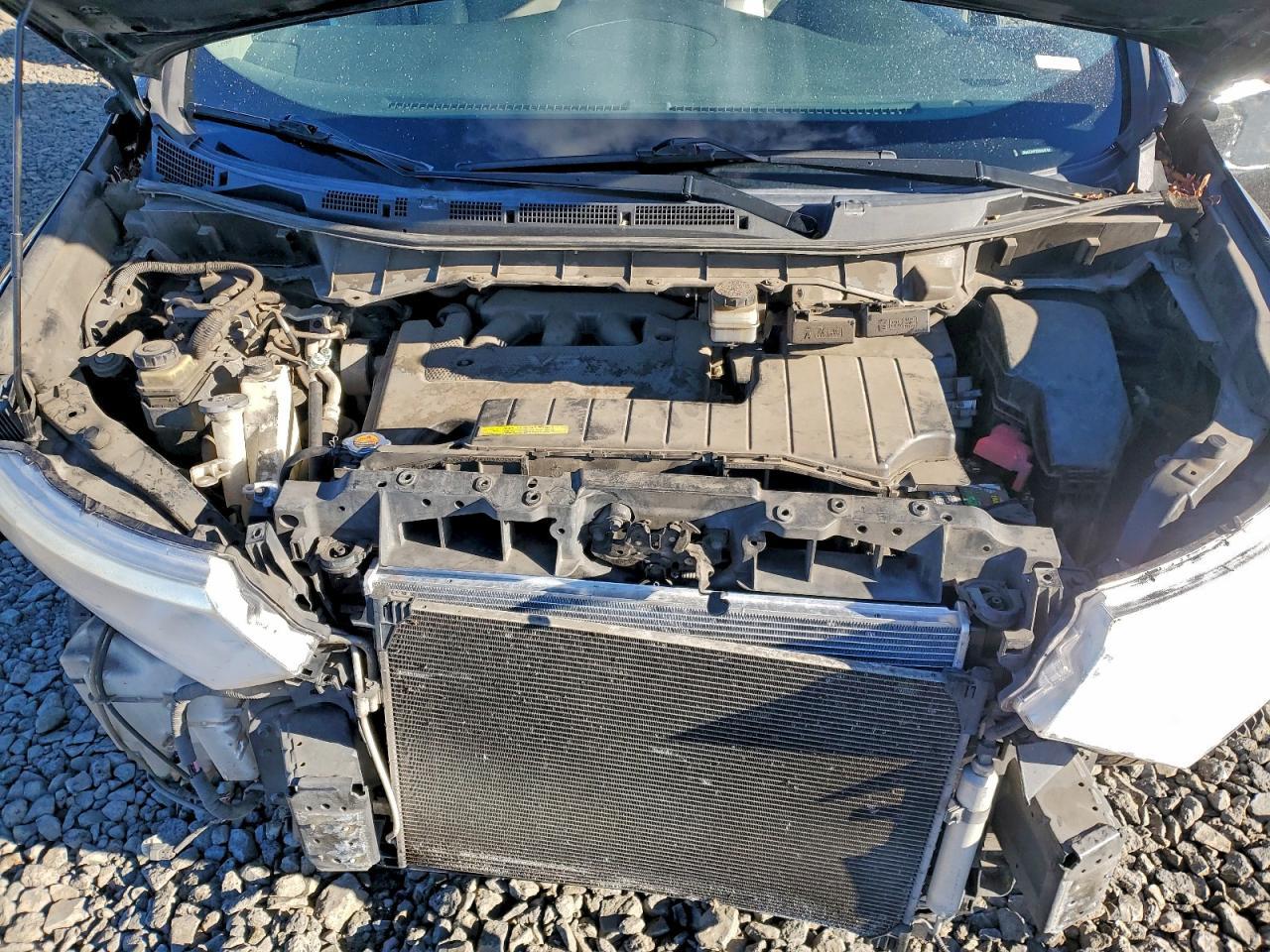 2013 Nissan Quest s