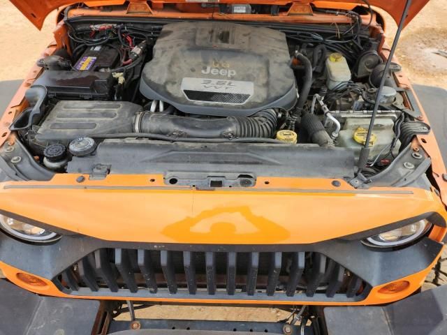 2013 Jeep Wrangler Unlimited Sahara