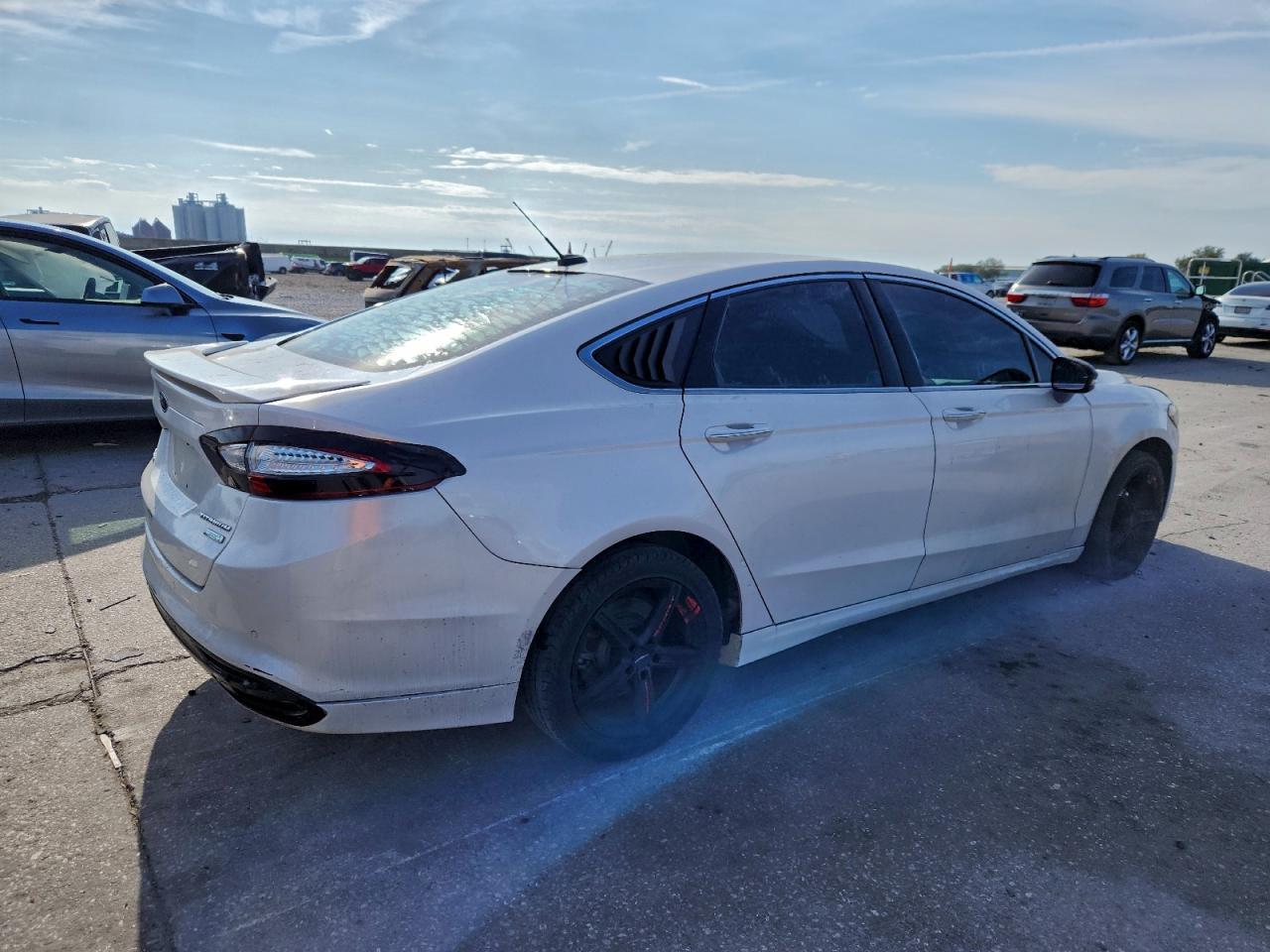 2016 Ford Fusion Titanium