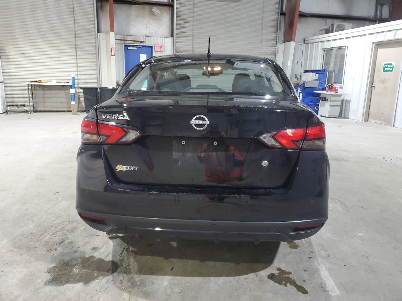 2024 Nissan Versa s