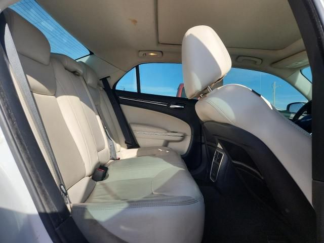 2015 Chrysler 300 Limited