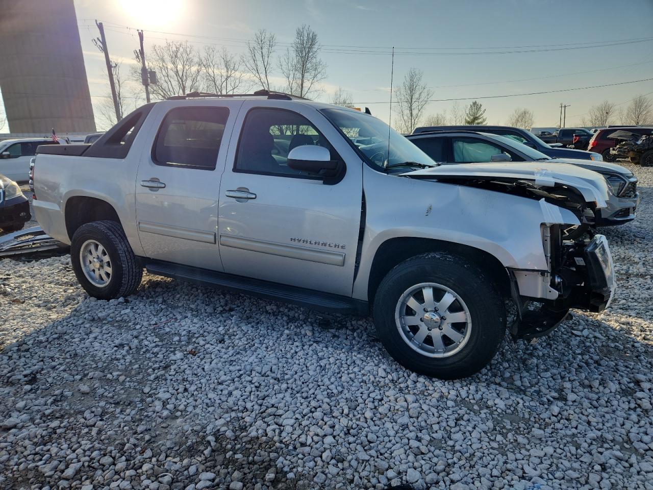 2011 Chevrolet Avalanche ls