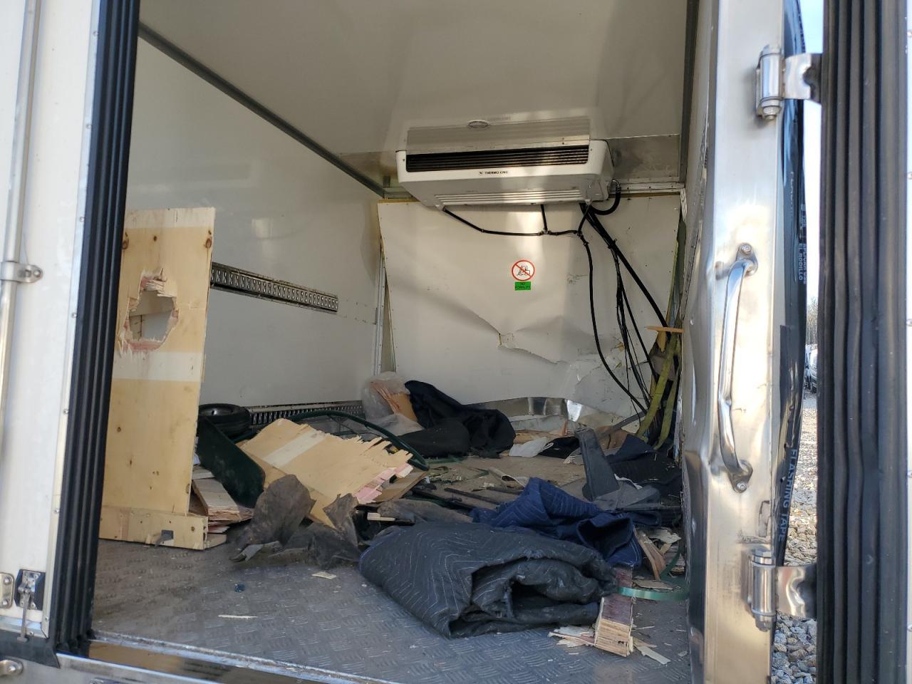 2023 Ford Transit BOX Truck