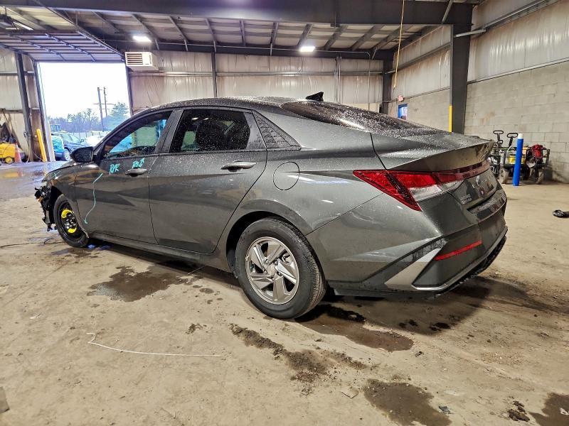 2025 Hyundai Elantra se