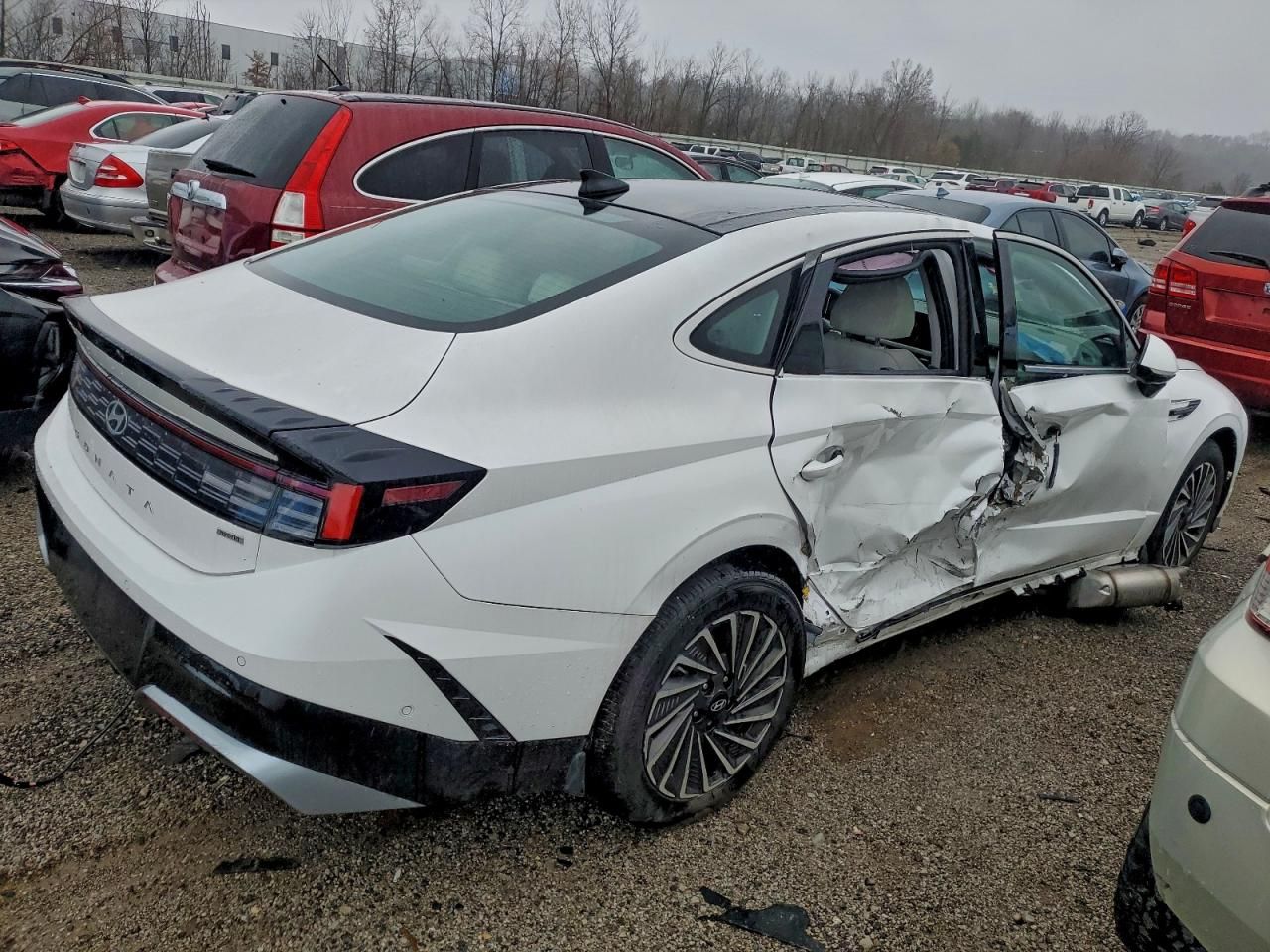 2025 Hyundai Sonata Hybrid
