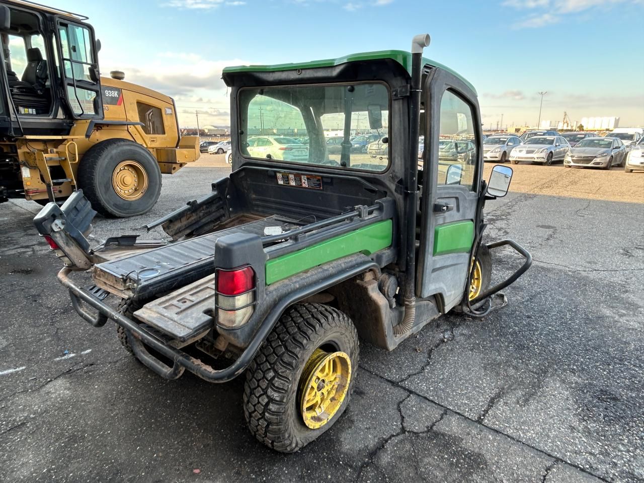 2018 John Deere XUV835R Utility Vehicle