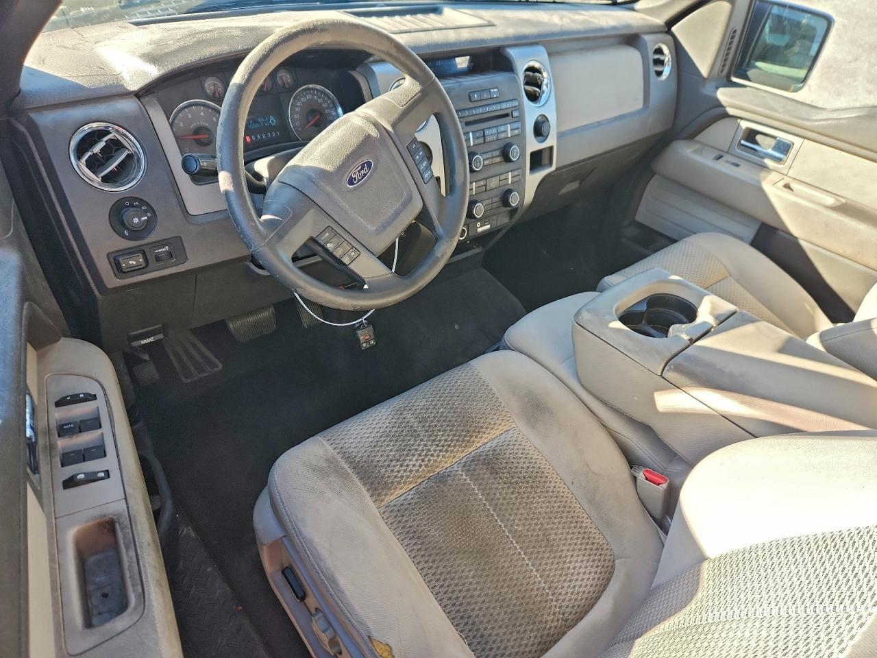2010 Ford F150 Super cab