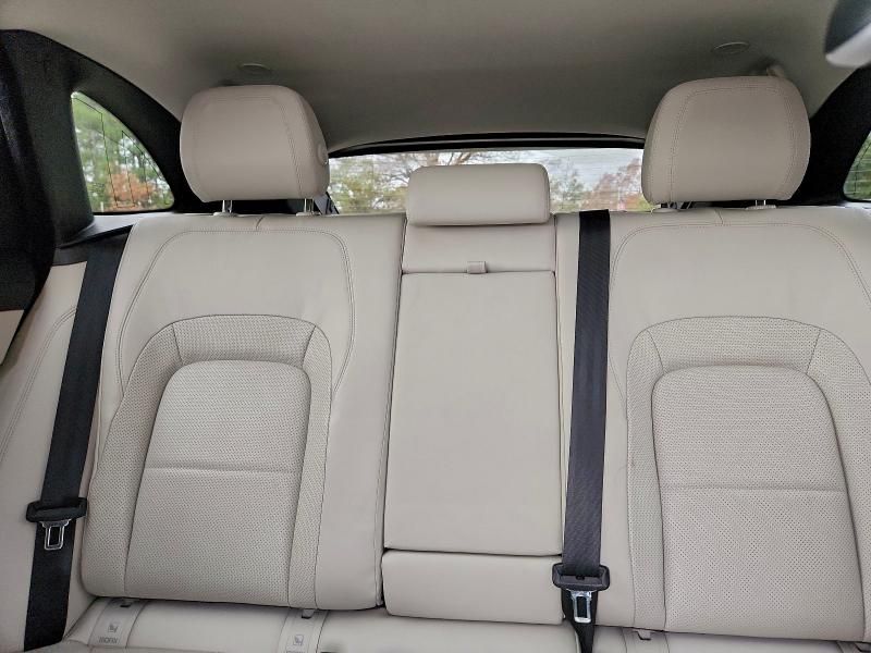 2021 Jaguar F-pace s