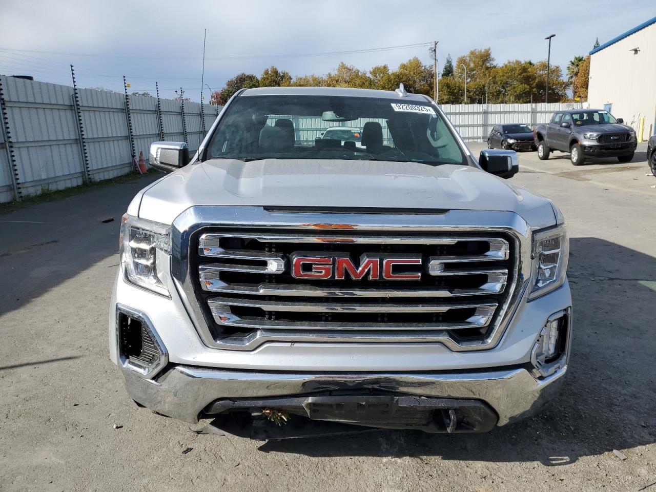 2021 GMC Sierra K1500 slt