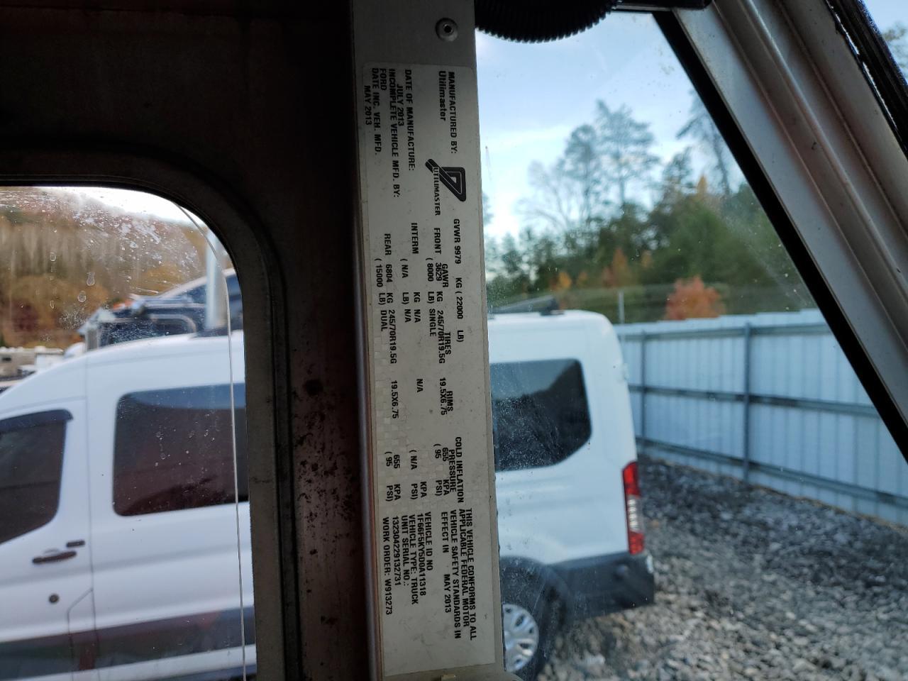 2013 Ford F59 Delivery Truck