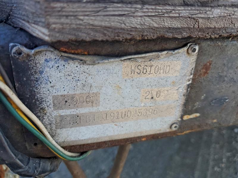 2001 Paec Unknown-Enclosed Cargo Trailer