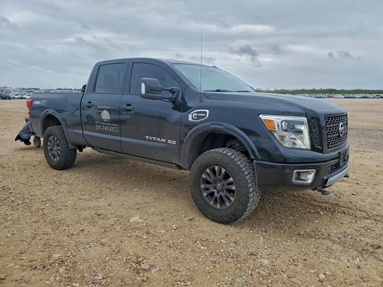 2018 Nissan Titan xd sl