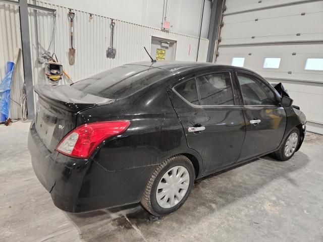 2019 Nissan Versa s