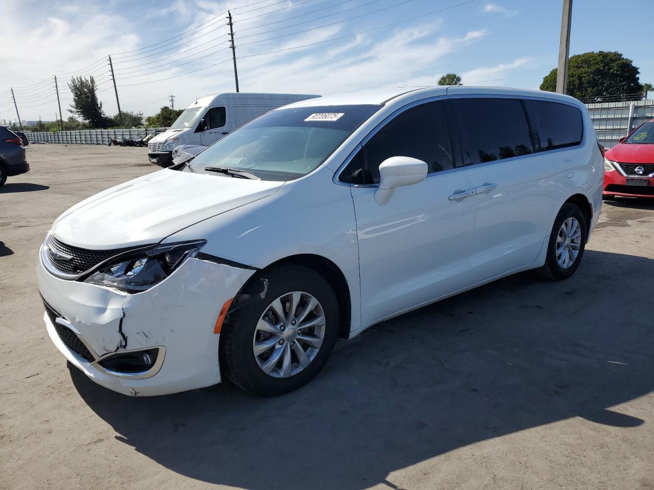 2018 Chrysler Pacifica Touring Plus