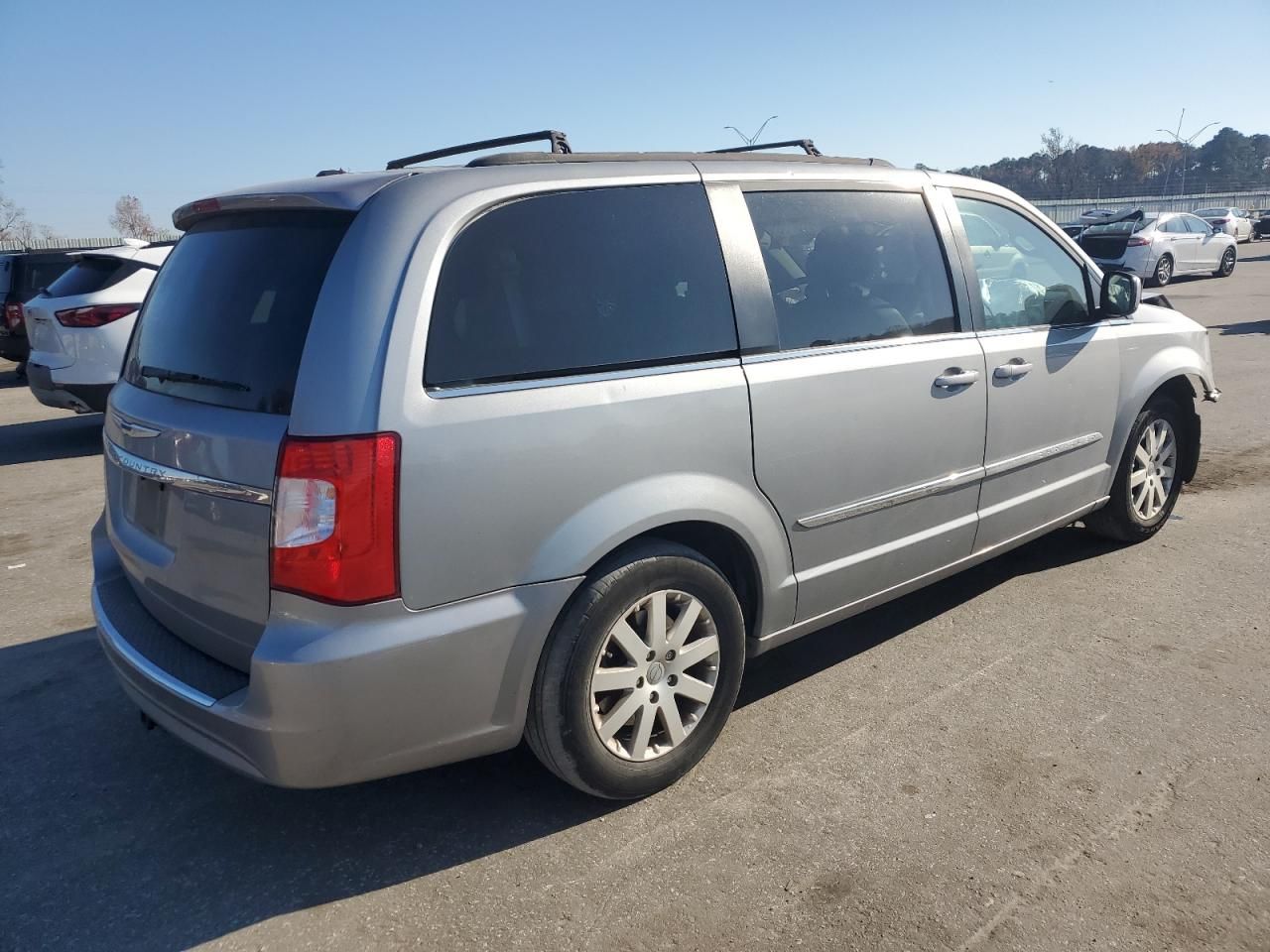 2014 Chrysler Town & Country Touring